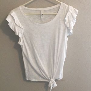 Ruffle sleeve white T-shirt